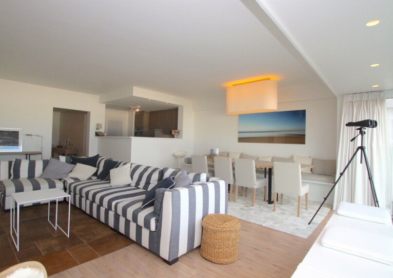 Warm, modern vakantie appartement te huur Knokke-Albertstrand