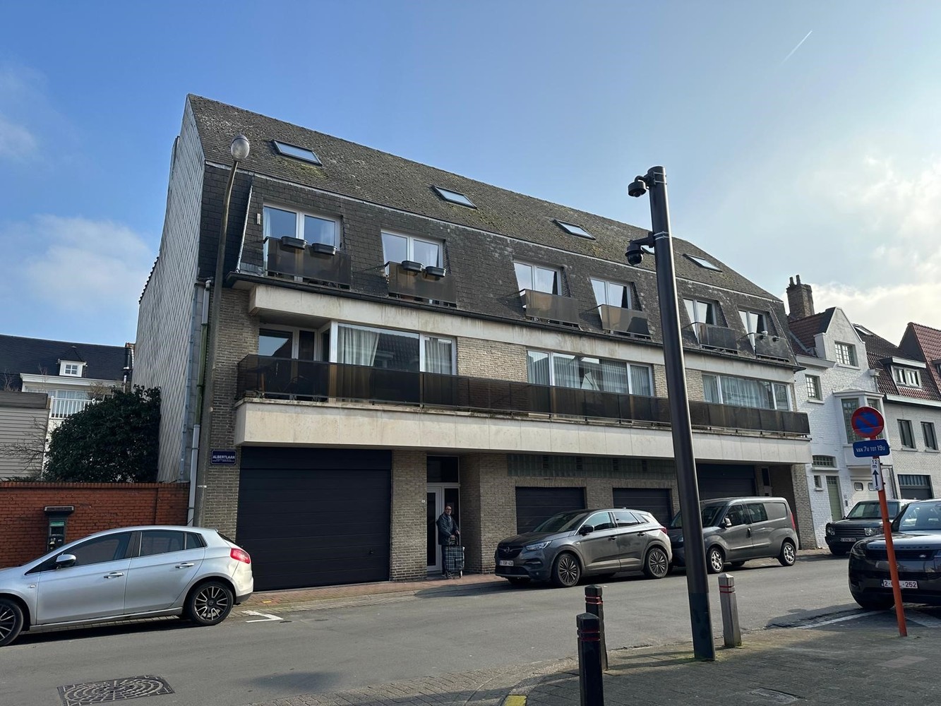 Opslagruimte/grote garage in het centrum van Knokke.