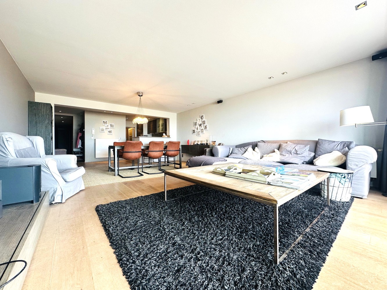 Ruim 3-slaapkamer appartement (120m²) op de zeedijk in het hartje van het Zoute!